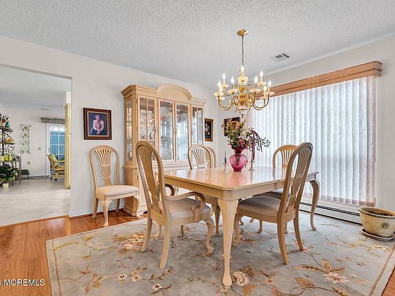 5th image of 45 Winterton Drive