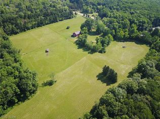 Auburn Rd, Chardon, OH 44024