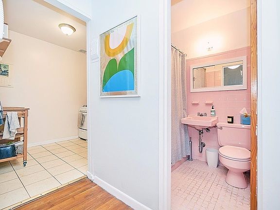 3rd image of 342 W 88th St APT 1B