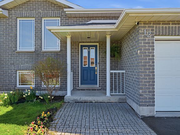 3rd image of 12 Ridgeview Ln