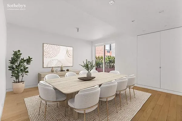 Sold by Sotheby's International Realty | media 2