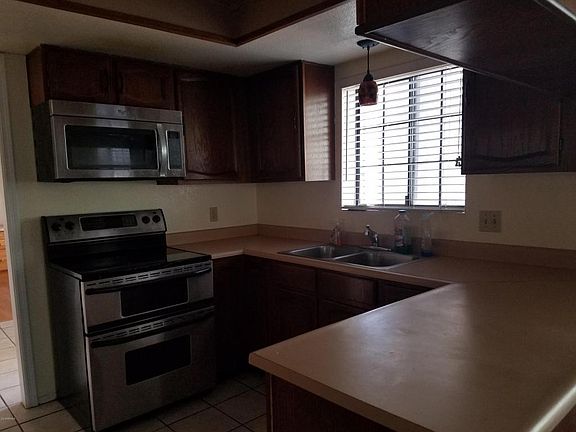 3rd image of 8215 N 21st Dr Unit D201