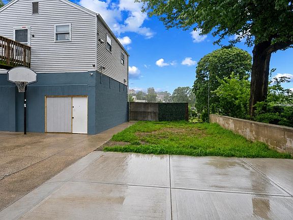 4th image of 1407 43rd St
