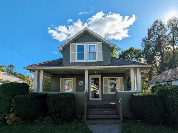 124 Melbourne St, Vestal, NY 13850