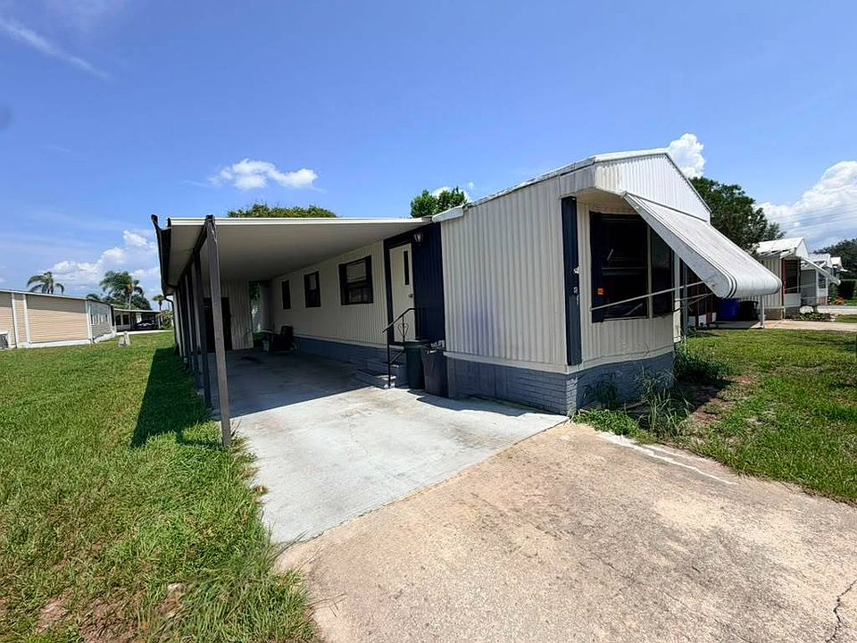 1st image of 1521 Hawaiian Palm Ln