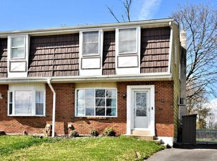 722 Holly Dr, Pottstown, PA