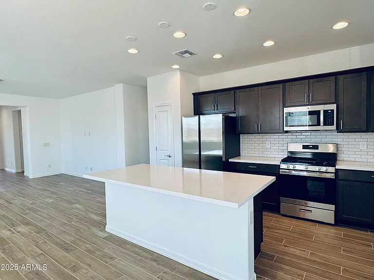 14400 W Calle Lejos — Photo 10