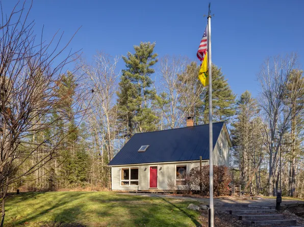 16 Shady Lane, Jefferson, ME 04348