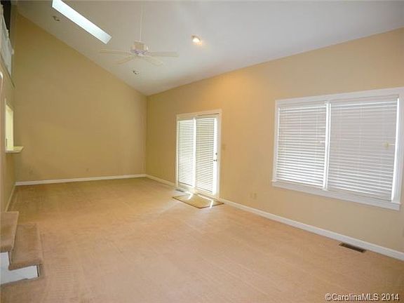 3rd image of 120 Commonwealth Dr