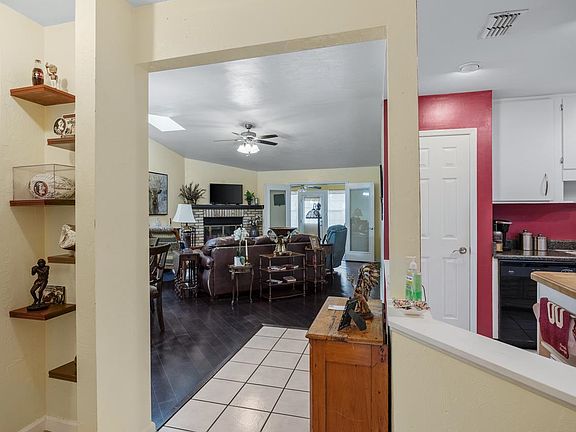 4th image of 2153 Sand Dune Ct