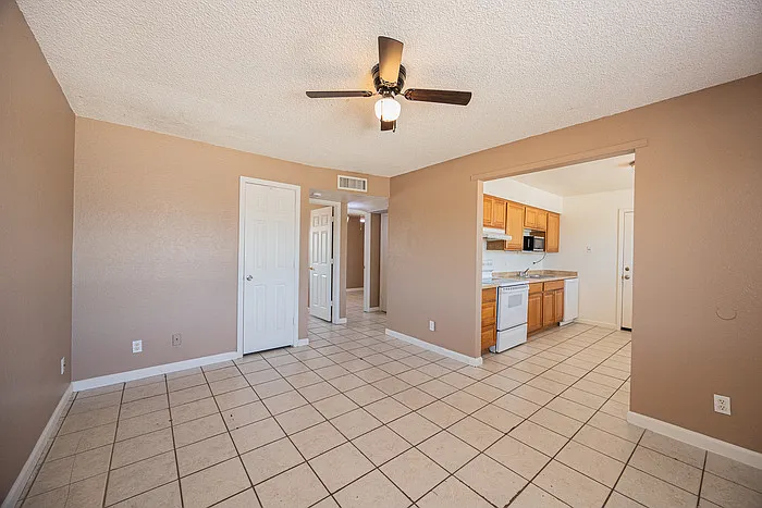 949 E Flint St #1 — Photo 3