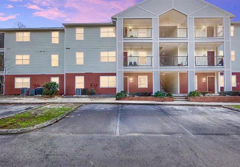 1st image of 2360 SW ARCHER ROAD #915