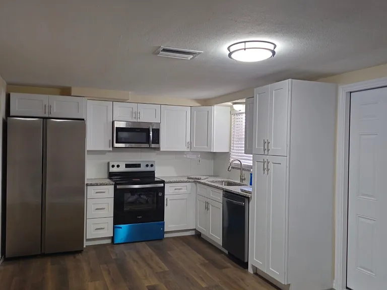 4828 Durney St — Photo 7
