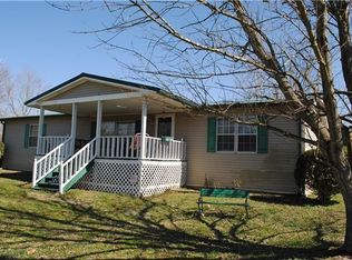 1324 Rock Springs Rd, Bethpage, TN 37022