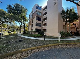 6800 Cypress Rd APT 207, Plantation, FL 33317
