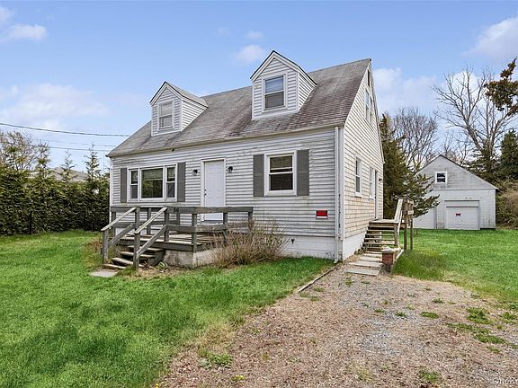 2nd image of 56 Inlet Road W