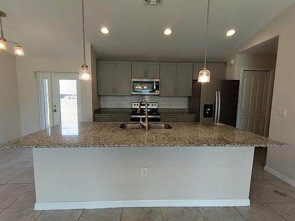 5th image of 1826 NW 21st Ave