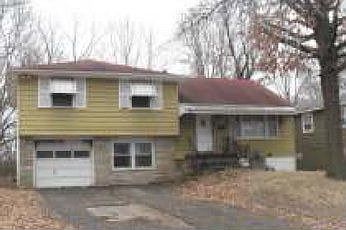 1st image of 7235 Myrtle Ave