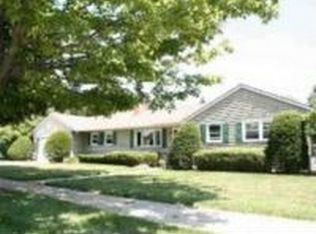 722 N Adams St, Janesville, WI 53545