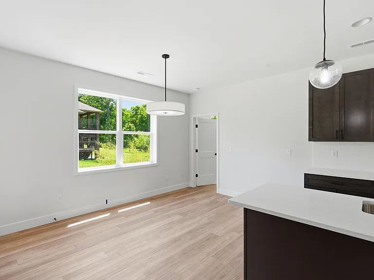 2331 E Olde Ivy St — Photo 12