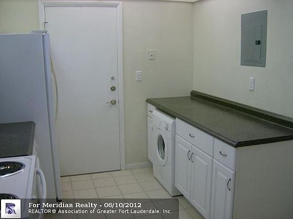 3rd image of 6000 N Ocean Blvd APT 8A