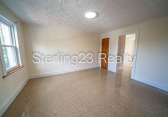 3rd image of 21-57 23rd St #2