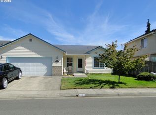 6586 Jules Pl, Springfield, OR 97478