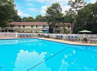 1525 Woods Rd APT 306, Winston Salem, NC 27106