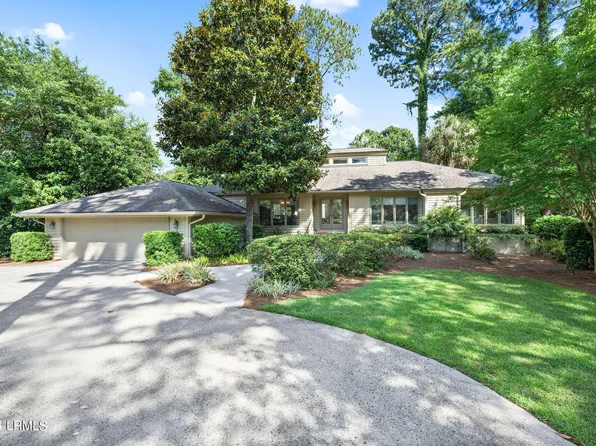 2 Castle Hall Lane, Hilton Head Island, SC 29928