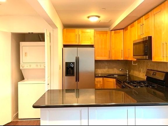 4th image of 42-61 Hunter St #4F