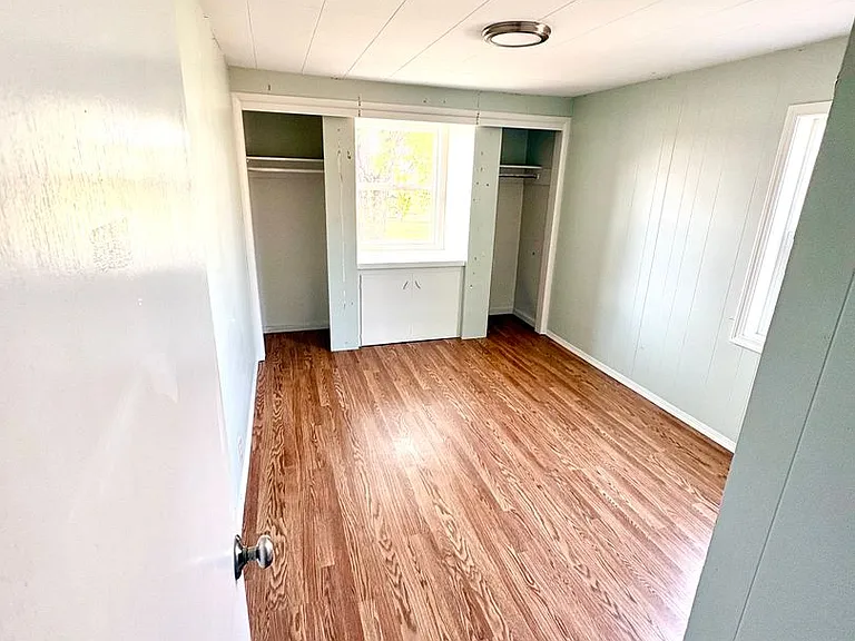 1175 E Elm Ave — Photo 14
