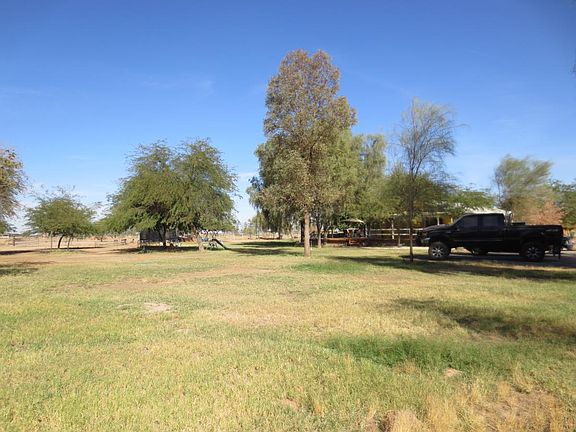 5th image of 49960 W Mockingbird Ln