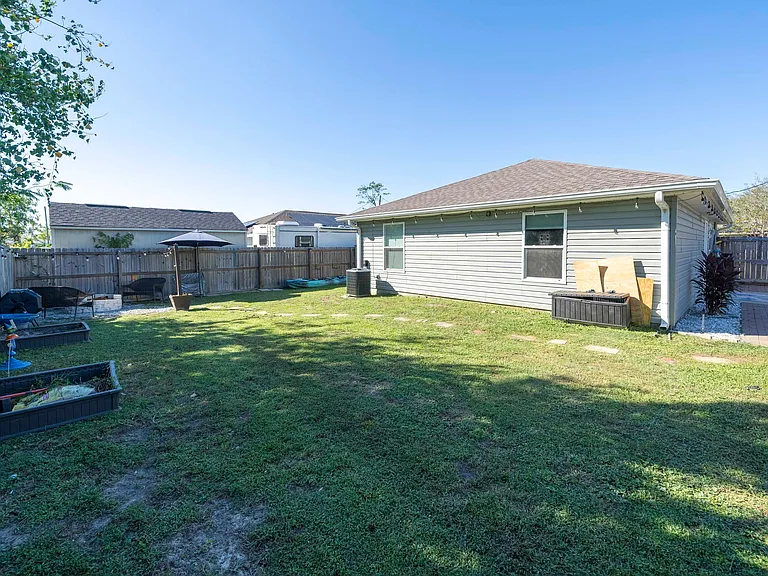 6328 Olokee St — Photo 22