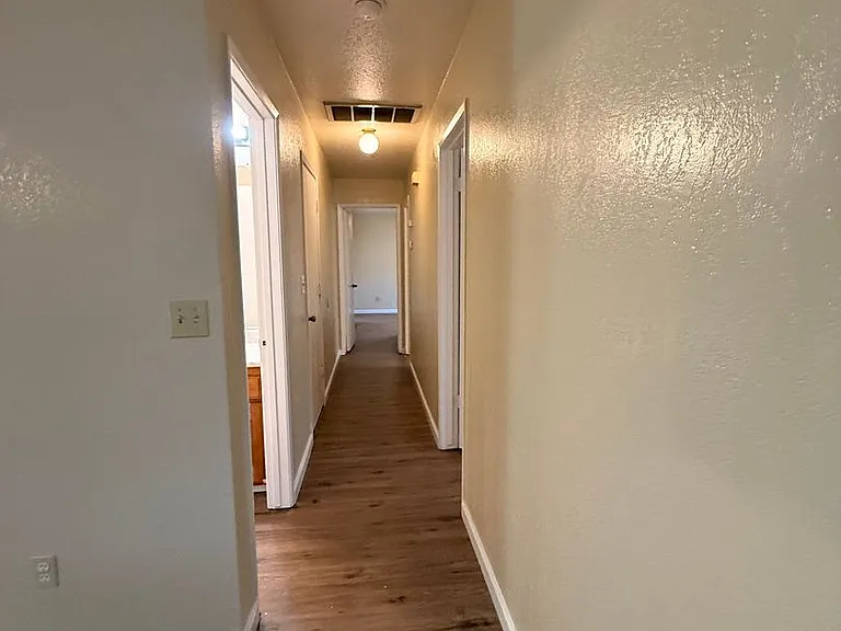2816 Windsong Ave — Photo 13