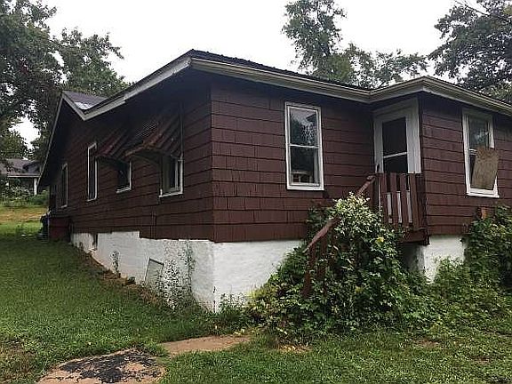 2nd image of 3722 Salome Ave