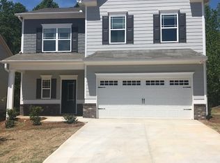 700 Country Ridge Dr, Hoschton, GA 30548