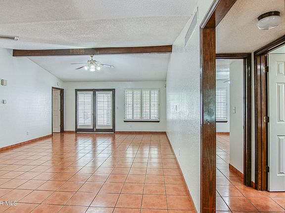 4th image of 5665 Oak Cliff Dr
