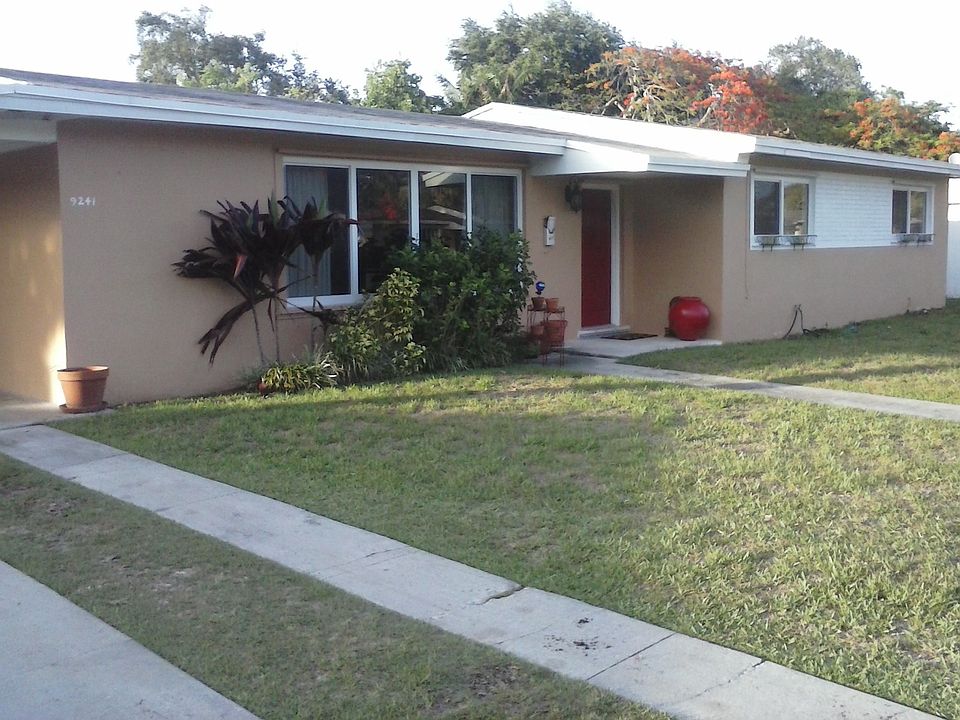 1st image of 9241 SW 166th Ter
