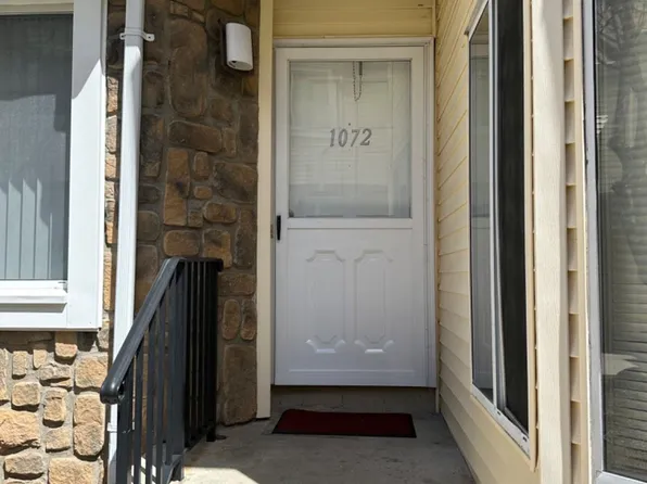 1072 Schmidt Ln, North Brunswick, NJ 08902