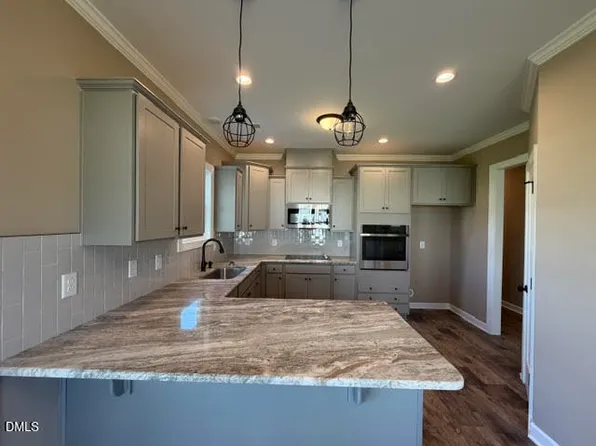 835 Olive Branch Dr, Smithfield, NC 27577