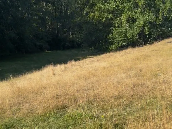 128 Saley Lane, Centralia, WA 98531