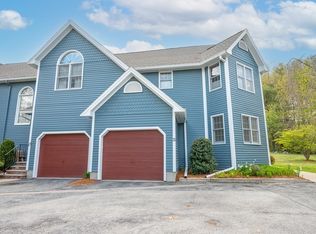 31 Forest Ln, Hopkinton, MA 01748