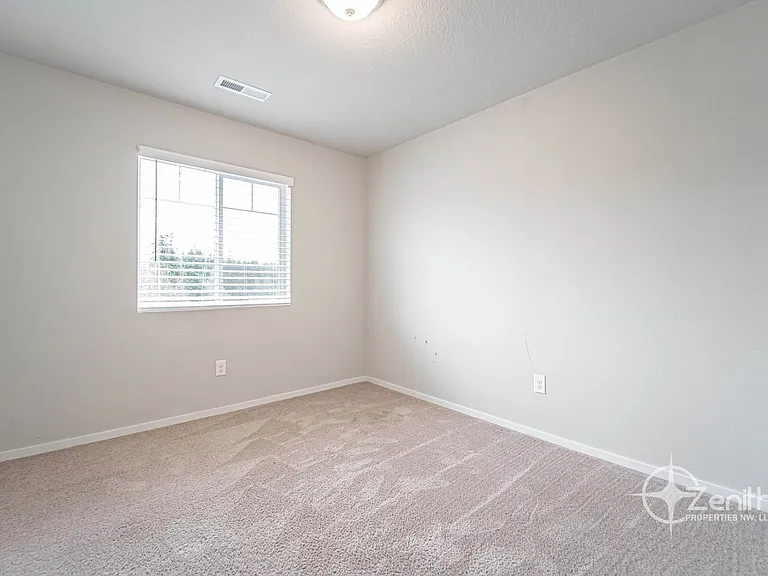 2608 S White Salmon Dr — Photo 23