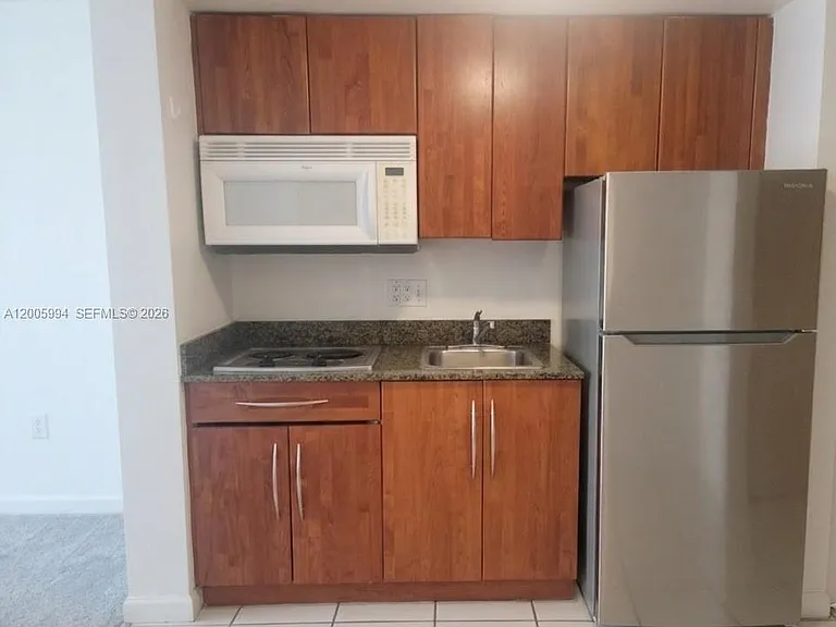 1200 Brickell Bay Dr #1910 — Photo 3