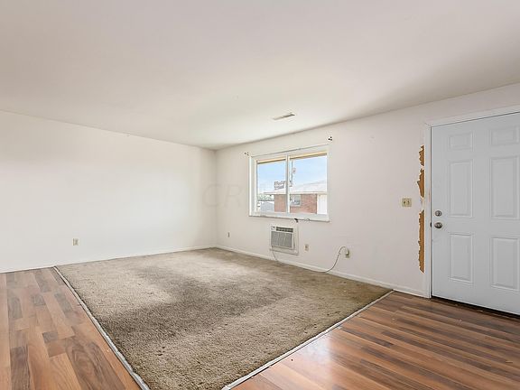 5th image of 4678-4688 Hilton Ave