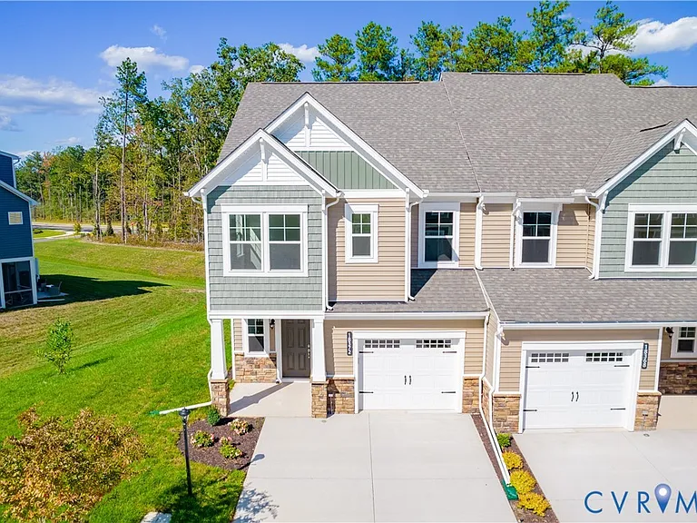 18372 Palisades Ct — Photo 37