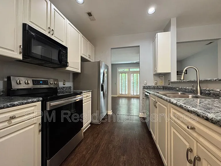 5813 Wrightsville Ave #116 — Photo 6