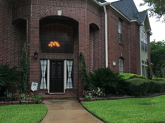 4th image of 2114 Pecan Trail Dr