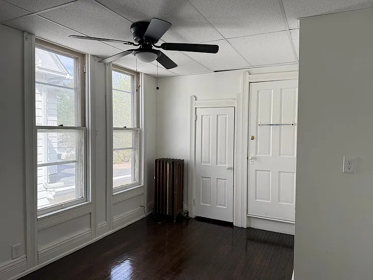 1038 Heath Street — Photo 15