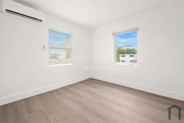 1245 NW 60th St #4 — Photo 20